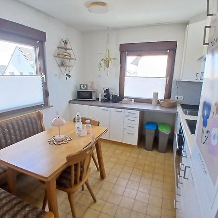 Happybnb Apartment Mit Sonniger Terrasse Lochgau Exterior photo