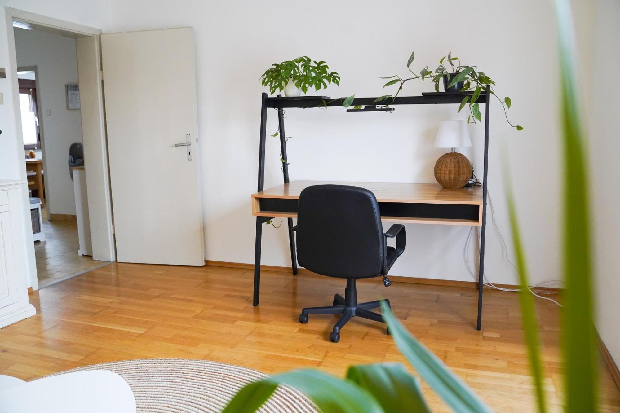 Happybnb Apartment Mit Sonniger Terrasse Lochgau Exterior photo
